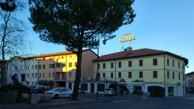 San Giórgio di Nogaro Hotel Vittoria מראה חיצוני תמונה